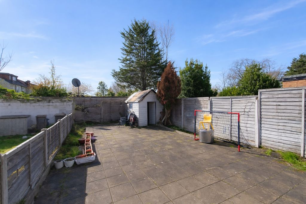 Photo 7- click for photo gallery